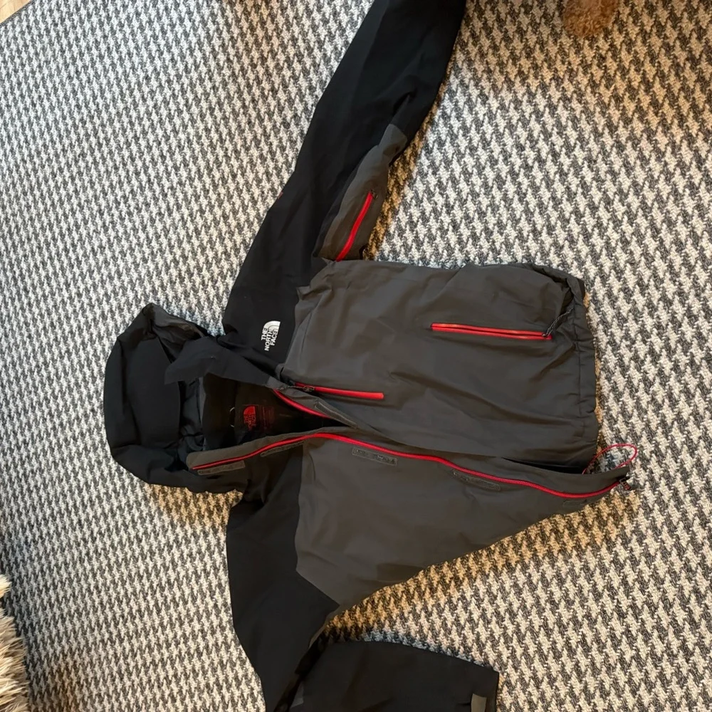 The North Face Black and Gray Summit Series Jacket - Picture 2 of 11